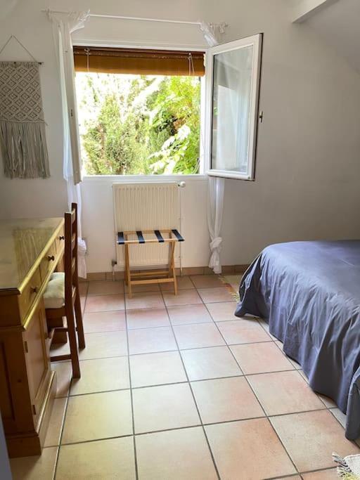 «  La Petite Maison » ....Des Grands Espaces... Saint-Maur-des-Fossés المظهر الخارجي الصورة